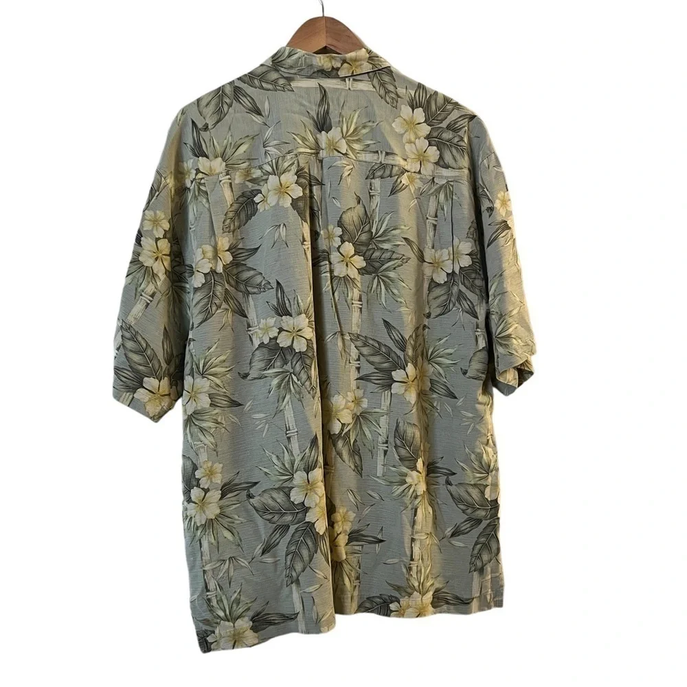 Jamaica Jaxx 100% Silk Hawaiian Bamboo Tropical Floral Short Sleeve Shirt